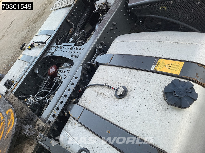 Leasing of Mercedes-Benz Actros 1942 4X2 NL-Truck Mega StreamSpace Mercedes-Benz Actros 1942 4X2 NL-Truck Mega StreamSpace: picture 14 Leasing of Mercedes-Benz Actros 1942 4X2 NL-Truck Mega StreamSpace Mercedes-Benz Actros 1942 4X2 NL-Truck Mega StreamSpace: picture 14