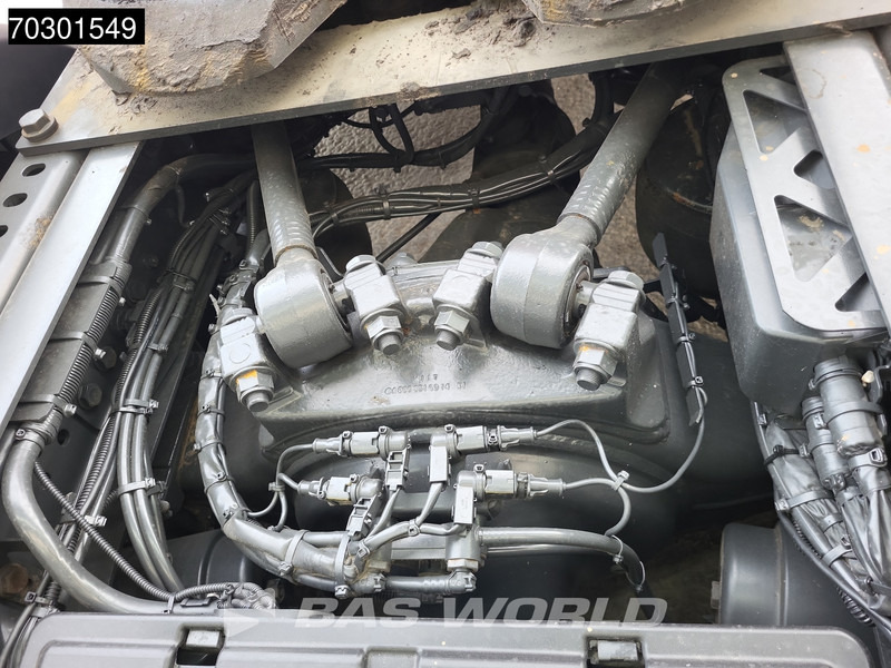 Leasing of Mercedes-Benz Actros 1942 4X2 NL-Truck Mega StreamSpace Mercedes-Benz Actros 1942 4X2 NL-Truck Mega StreamSpace: picture 15 Leasing of Mercedes-Benz Actros 1942 4X2 NL-Truck Mega StreamSpace Mercedes-Benz Actros 1942 4X2 NL-Truck Mega StreamSpace: picture 15