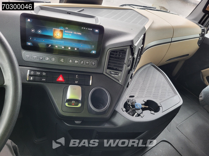 Leasing of Mercedes-Benz Actros 1942 4X2 StreamSpace 2xTanks Euro 6 Mercedes-Benz Actros 1942 4X2 StreamSpace 2xTanks Euro 6: picture 18