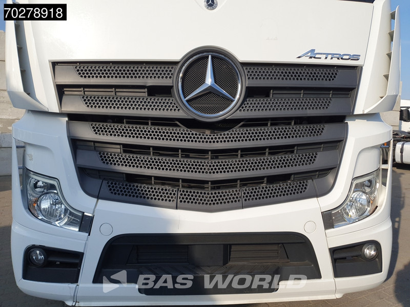 Leasing of Mercedes-Benz Actros 1945 4X2 BigSpace Retarder Mirrorcam 2x Tanks Mercedes-Benz Actros 1945 4X2 BigSpace Retarder Mirrorcam 2x Tanks: picture 8