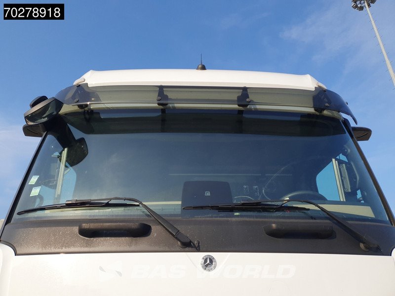 Leasing of Mercedes-Benz Actros 1945 4X2 BigSpace Retarder Mirrorcam 2x Tanks Mercedes-Benz Actros 1945 4X2 BigSpace Retarder Mirrorcam 2x Tanks: picture 7