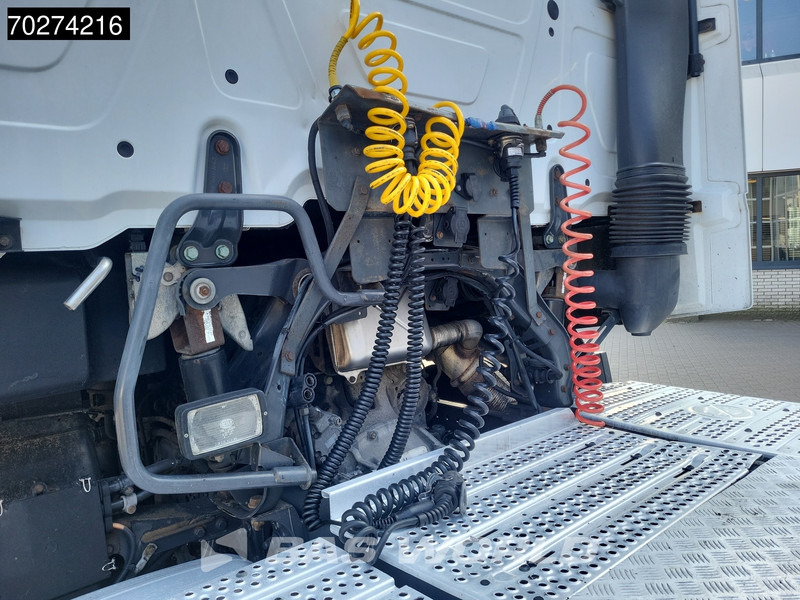 Mercedes-Benz Actros 1945 Actros 4X2 NL-Truck GigaSpace ACC Xenon Euro 6 - Tractor unit: picture 5 Mercedes-Benz Actros 1945 Actros 4X2 NL-Truck GigaSpace ACC Xenon Euro 6 - Tractor unit: picture 5