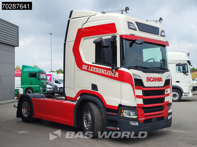 Scania R450 4X2 Retarder 2x Tanks Standklima LED Navi - Tractor unit: picture 3 Scania R450 4X2 Retarder 2x Tanks Standklima LED Navi - Tractor unit: picture 3
