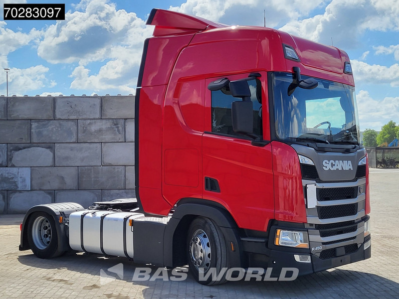 Scania R450 R 4X2 Mega Retarder 2x Tanks - Tractor unit: picture 3 Scania R450 R 4X2 Mega Retarder 2x Tanks - Tractor unit: picture 3