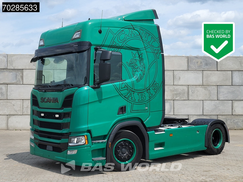 Scania R450 R 4X2 Special interior! Retarder 2x Tanks Standklima ACC Leather - Tractor unit: picture 1 Scania R450 R 4X2 Special interior! Retarder 2x Tanks Standklima ACC Leather - Tractor unit: picture 1