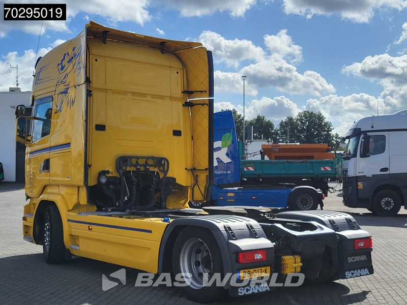 Scania R490 R 4X2 NL-Truck Full-Air Mega Retarder Standairco 2xTanks Euro 6 - Tractor unit: picture 2 Scania R490 R 4X2 NL-Truck Full-Air Mega Retarder Standairco 2xTanks Euro 6 - Tractor unit: picture 2