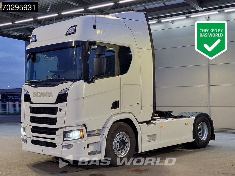 Scania R540 4X2 Full-Air Retarder Hydraulik Leder ACC LED Standklima Euro 6 - Tractor unit: picture 1 Scania R540 4X2 Full-Air Retarder Hydraulik Leder ACC LED Standklima Euro 6 - Tractor unit: picture 1