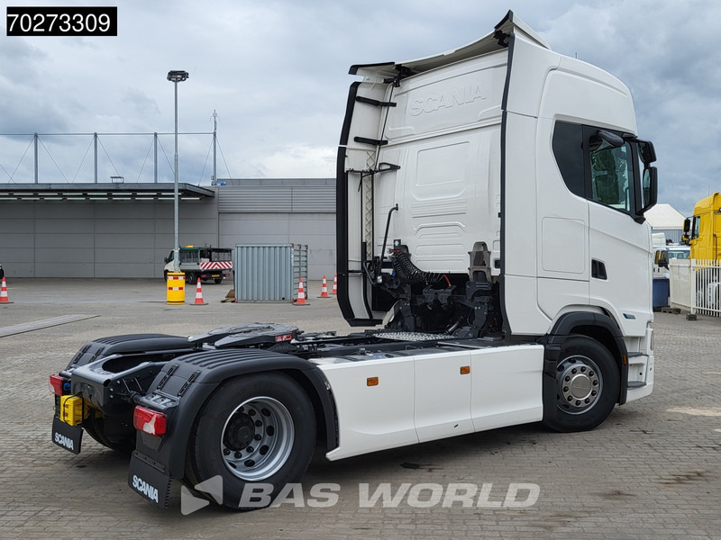 Scania S460 4X2 NEW! Retarder 2x Tanks ACC Navi Standklima - Tractor unit: picture 5 Scania S460 4X2 NEW! Retarder 2x Tanks ACC Navi Standklima - Tractor unit: picture 5