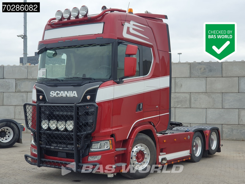 Scania S650 S 6X2 Special Interior! Full-Air Retarder 2xTanks Liftachse ACC LED Navi - Tractor unit: picture 1 Scania S650 S 6X2 Special Interior! Full-Air Retarder 2xTanks Liftachse ACC LED Navi - Tractor unit: picture 1