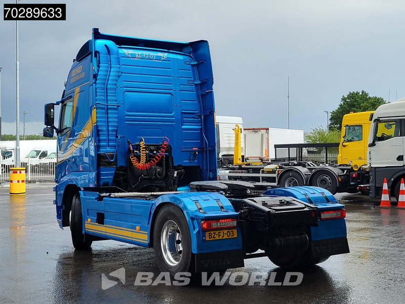 Volvo FH 420 FH 4X2 Special interior! NL-Truck XL ADR Xenon Euro 5 - Tractor unit: picture 2 Volvo FH 420 FH 4X2 Special interior! NL-Truck XL ADR Xenon Euro 5 - Tractor unit: picture 2