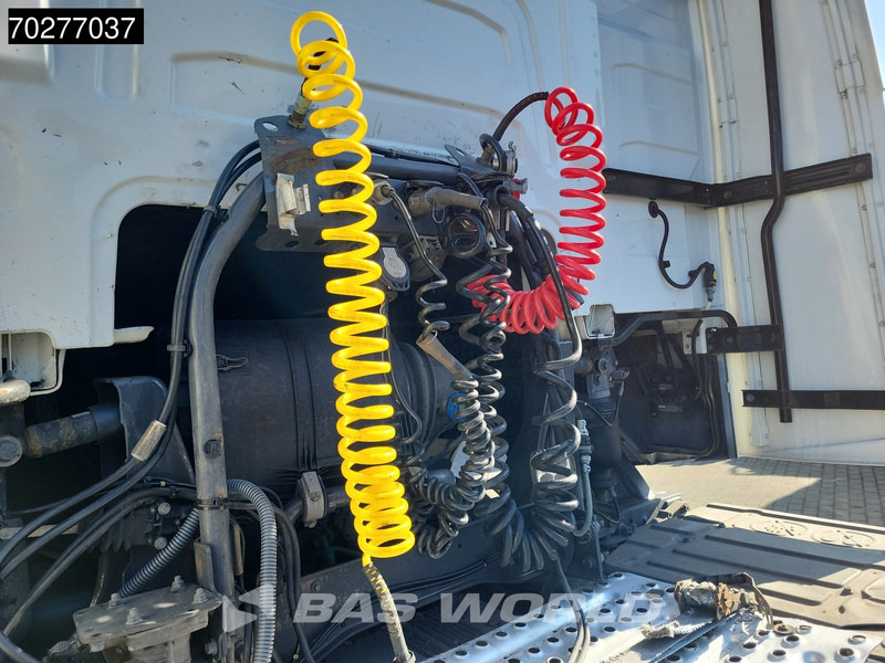 Volvo FH 460 4X2 VEB+ Euro 6 ACC Dynamic steering - Tractor unit: picture 5 Volvo FH 460 4X2 VEB+ Euro 6 ACC Dynamic steering - Tractor unit: picture 5