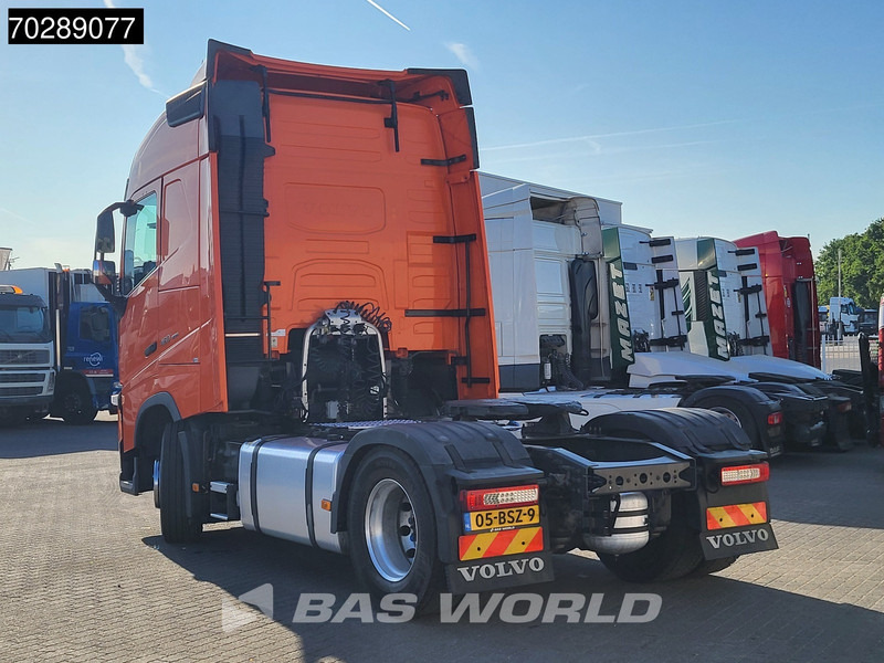 Volvo FH 460 FH 4X2 NL-Truck 2xTanks VEB+ Alcoa Navi Euro 6 - Tractor unit: picture 2 Volvo FH 460 FH 4X2 NL-Truck 2xTanks VEB+ Alcoa Navi Euro 6 - Tractor unit: picture 2