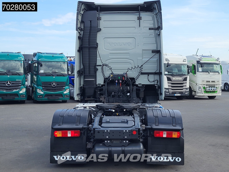 Volvo FH 460 FH 4X2 VEB+ 2x Tanks LED ACC - Tractor unit: picture 3 Volvo FH 460 FH 4X2 VEB+ 2x Tanks LED ACC - Tractor unit: picture 3