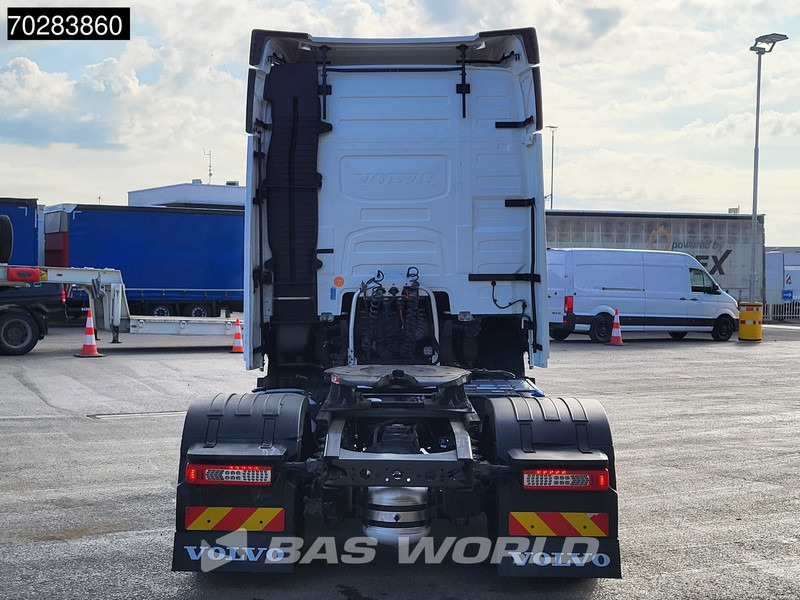 Volvo FH 500 4X2 2x Tanks VEB+ I-Park Cool ACC Navi Euro 6 - Tractor unit: picture 3 Volvo FH 500 4X2 2x Tanks VEB+ I-Park Cool ACC Navi Euro 6 - Tractor unit: picture 3
