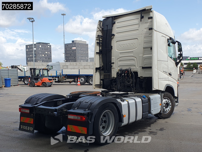 Volvo FH 500 FH 4X2 XL 2xTanks VEB+ Xenon Euro 6 - Tractor unit: picture 5 Volvo FH 500 FH 4X2 XL 2xTanks VEB+ Xenon Euro 6 - Tractor unit: picture 5
