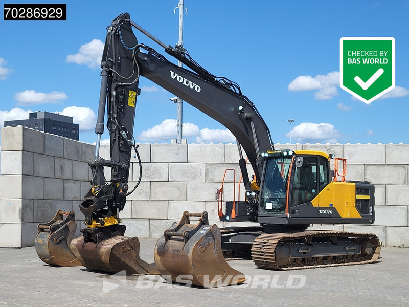 Volvo EC200 E L 3 BUCKETS - Crawler excavator: picture 1 Volvo EC200 E L 3 BUCKETS - Crawler excavator: picture 1