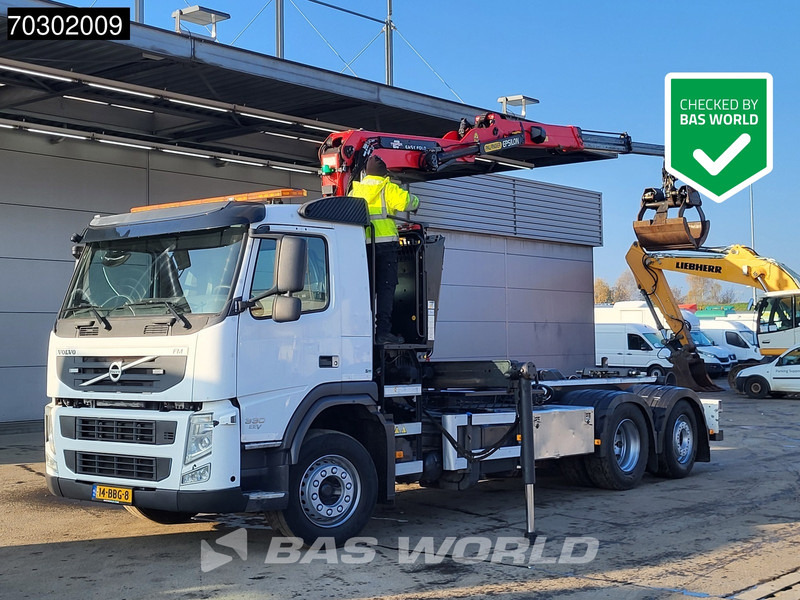 Volvo FM 330 FM 6X2 Palfinger Epsilon Z-Crane VDL Hook Lift+Steering Axle - Hook lift truck, Crane truck: picture 1 Volvo FM 330 FM 6X2 Palfinger Epsilon Z-Crane VDL Hook Lift+Steering Axle - Hook lift truck, Crane truck: picture 1