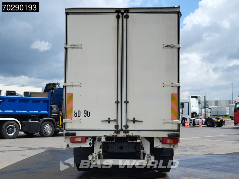 Volvo FM 370 6X2 Manual Lift+Steering Axle Euro 5 - Curtainsider truck: picture 3 Volvo FM 370 6X2 Manual Lift+Steering Axle Euro 5 - Curtainsider truck: picture 3