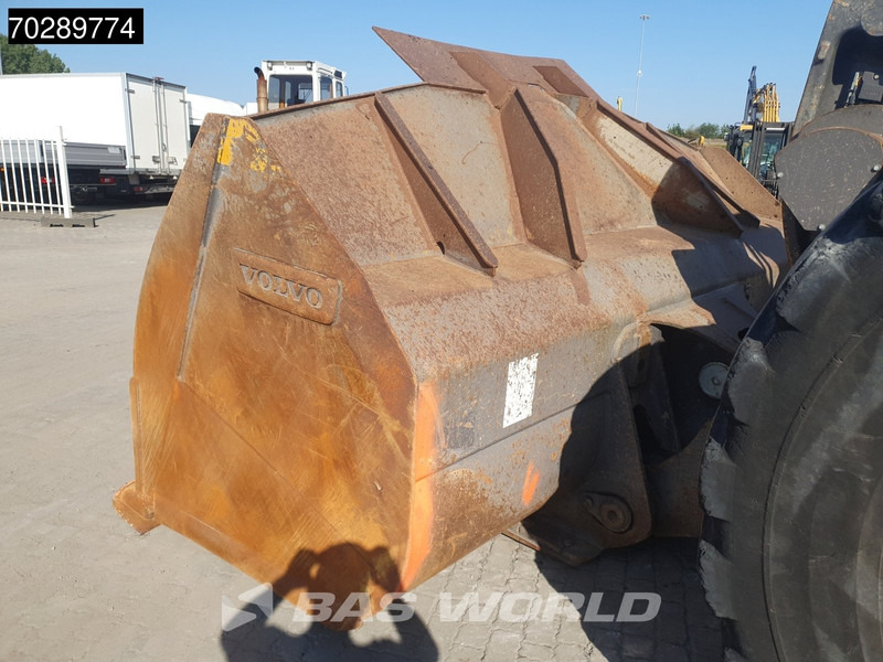 Wheel loader Volvo L260 H CDC: picture 8
