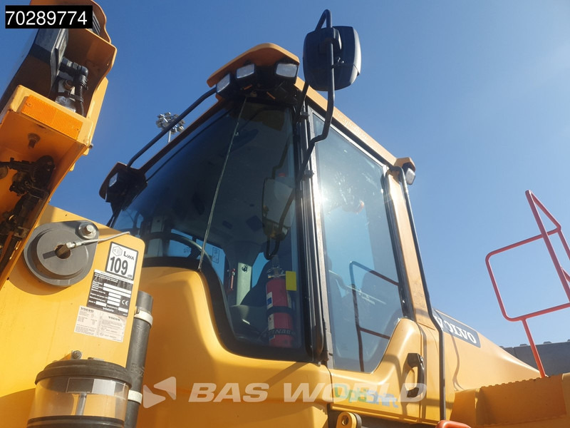 Wheel loader Volvo L260 H CDC: picture 17