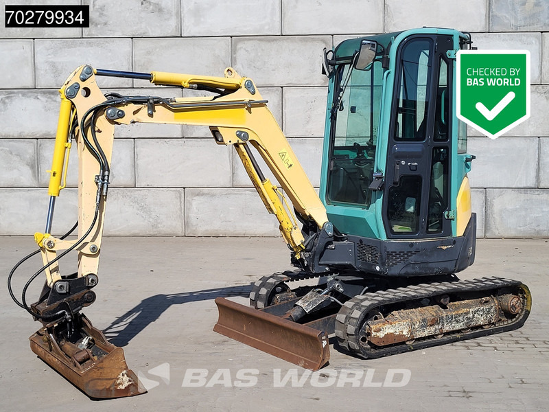 Yanmar VIO25-4 - Mini excavator: picture 1 Yanmar VIO25-4 - Mini excavator: picture 1