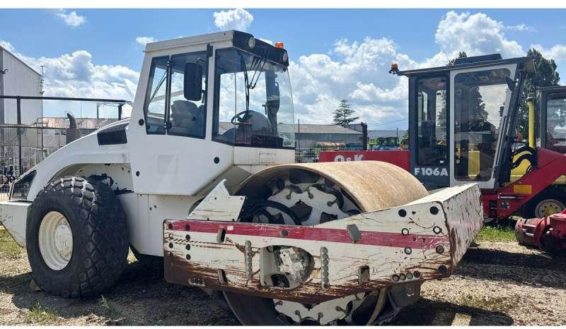 Bomag BW219 DH-4 - Combination roller: picture 1 Bomag BW219 DH-4 - Combination roller: picture 1
