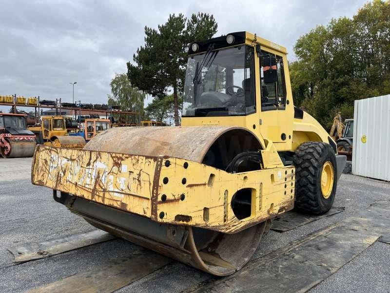 Bomag Compacteur Mixte / Bille et pneus BW219DH4 - Combination roller: picture 2 Bomag Compacteur Mixte / Bille et pneus BW219DH4 - Combination roller: picture 2