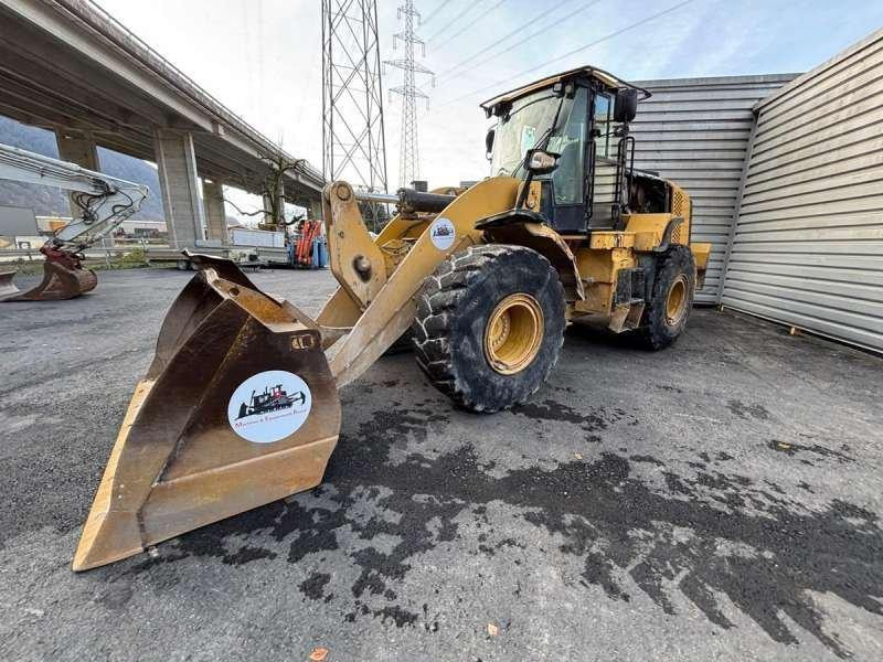 Wheel loader Caterpillar 962K: picture 15