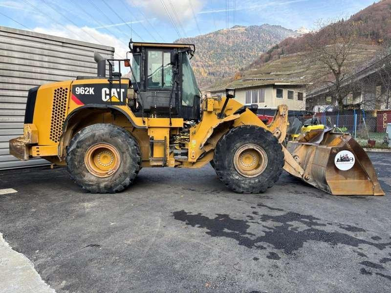 Wheel loader Caterpillar 962K: picture 25
