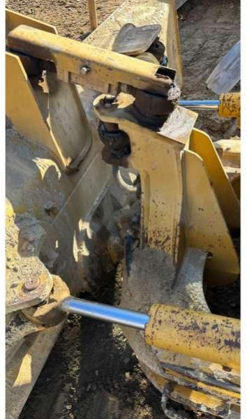 Caterpillar D4K XL - Bulldozer: picture 5 Caterpillar D4K XL - Bulldozer: picture 5