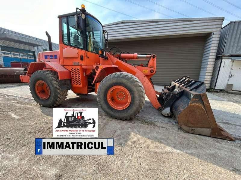 Hitachi W130A - Wheel loader: picture 1 Hitachi W130A - Wheel loader: picture 1