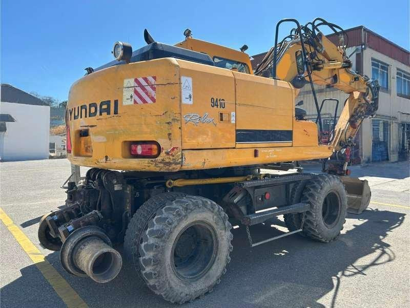 Hyundai ROBEX 140W-7 - Wheel excavator: picture 2 Hyundai ROBEX 140W-7 - Wheel excavator: picture 2