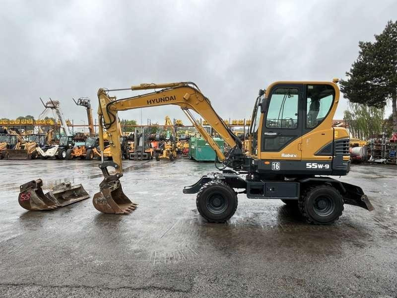 Hyundai ROBEX 55W-9 / R55W-9 - Wheel excavator: picture 4 Hyundai ROBEX 55W-9 / R55W-9 - Wheel excavator: picture 4