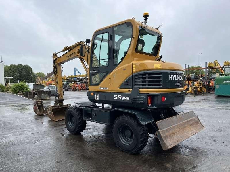 Hyundai ROBEX 55W-9 / R55W-9 - Wheel excavator: picture 5 Hyundai ROBEX 55W-9 / R55W-9 - Wheel excavator: picture 5