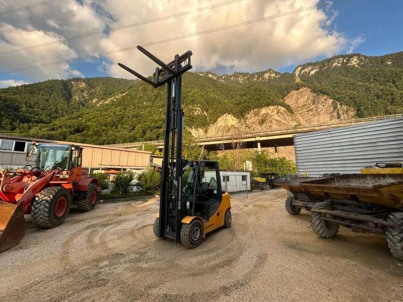 Jungheinrich DFG435s - Diesel forklift: picture 4 Jungheinrich DFG435s - Diesel forklift: picture 4