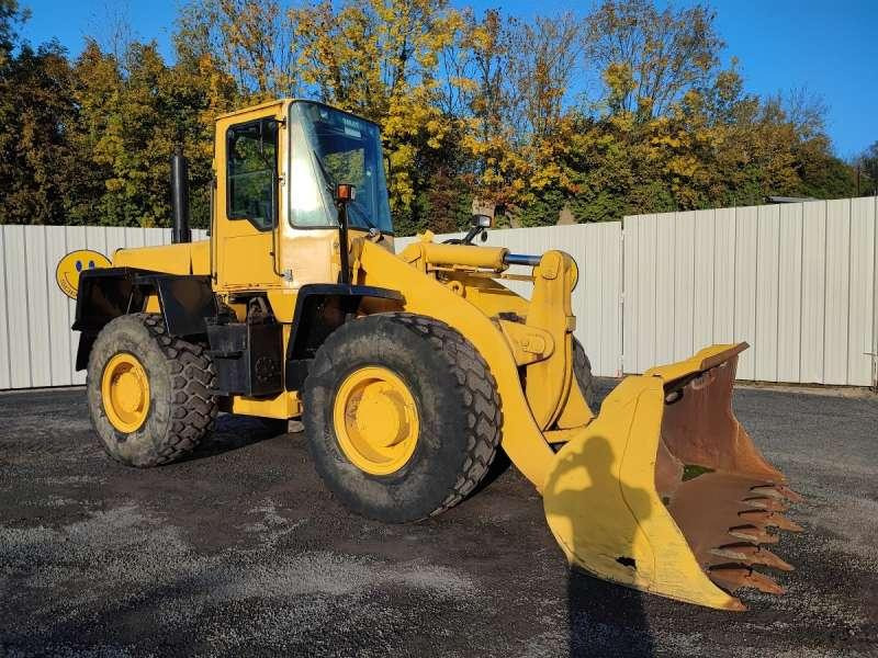 Komatsu Chargeur sur Pneus WA270-3 - Wheel loader: picture 1 Komatsu Chargeur sur Pneus WA270-3 - Wheel loader: picture 1
