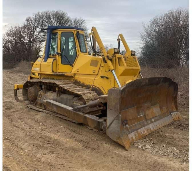 Komatsu D65EX-12 - Bulldozer: picture 1 Komatsu D65EX-12 - Bulldozer: picture 1