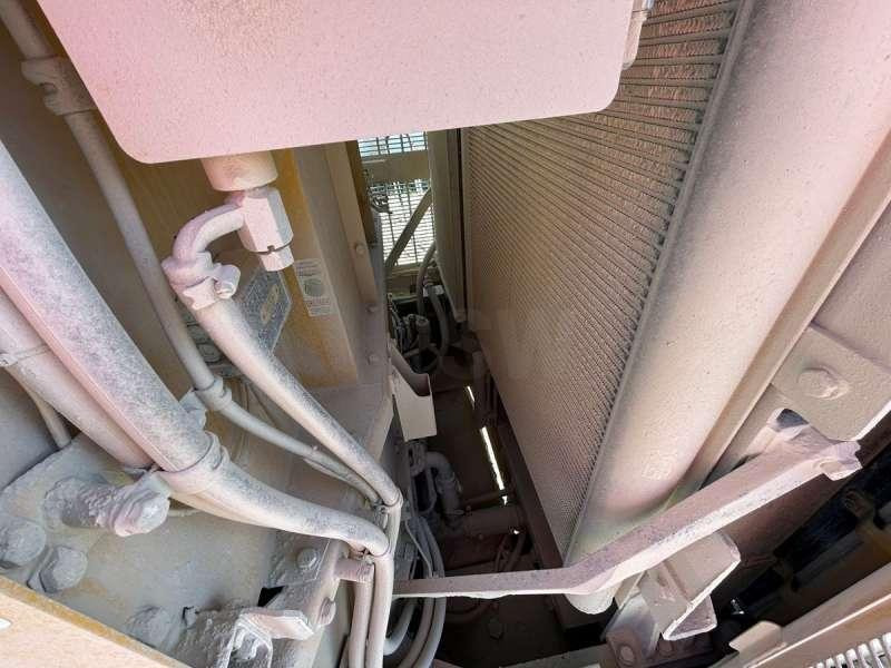 Wheel loader Komatsu WA600-8E0: picture 31