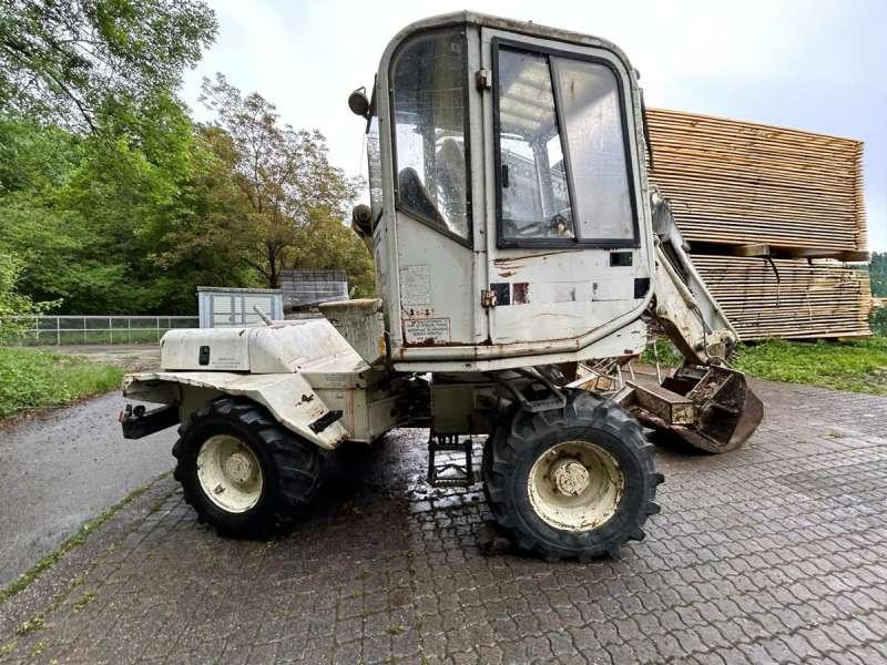 Mecalac 8CXI - Wheel excavator: picture 3 Mecalac 8CXI - Wheel excavator: picture 3