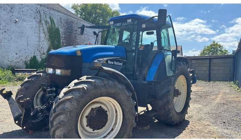 New Holland Tracteur TM175 - Farm tractor: picture 1 New Holland Tracteur TM175 - Farm tractor: picture 1