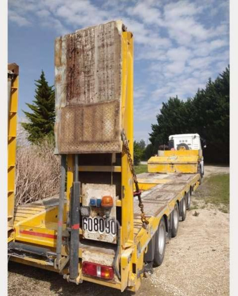 Nooteboom 4 ESSIEUX - Low loader semi-trailer: picture 4 Nooteboom 4 ESSIEUX - Low loader semi-trailer: picture 4