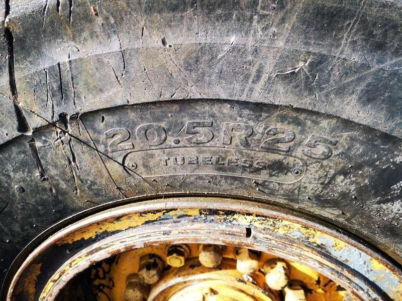 Wheel loader Volvo L70G: picture 11