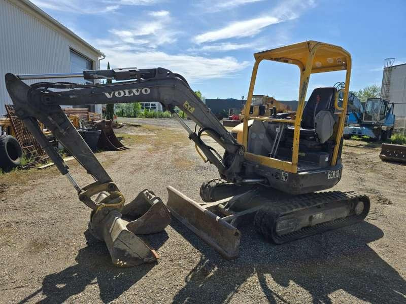 Volvo Mini Pelle ECR38 - Mini excavator: picture 1 Volvo Mini Pelle ECR38 - Mini excavator: picture 1