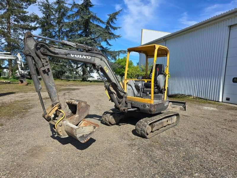 Volvo Mini Pelle ECR38 - Mini excavator: picture 2 Volvo Mini Pelle ECR38 - Mini excavator: picture 2