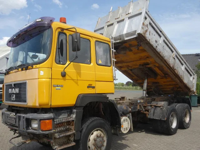 MAN 26.422 man 4x4 kipper - Tipper: picture 4 MAN 26.422 man 4x4 kipper - Tipper: picture 4