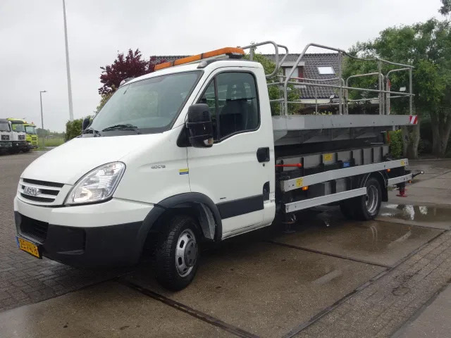 Iveco Daily 40C15 SKY WORKER PLATFORM - Van: picture 2 Iveco Daily 40C15 SKY WORKER PLATFORM - Van: picture 2