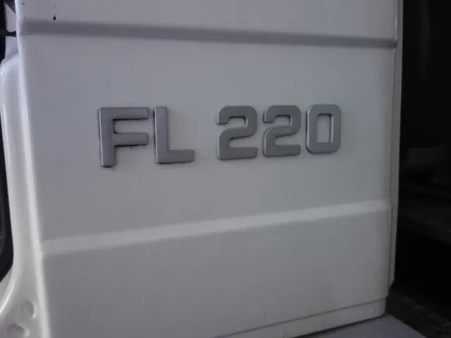 Volvo FL 240 220PK 12000 LITER STEELSPRINGS - Tank truck: picture 5 Volvo FL 240 220PK 12000 LITER STEELSPRINGS - Tank truck: picture 5