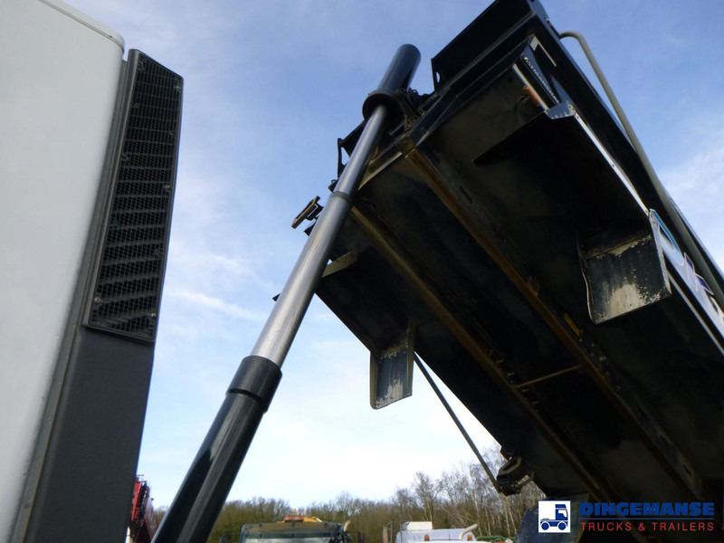 Tipper Iveco Stralis X-Way 460 8x4 RHD tipper: picture 6