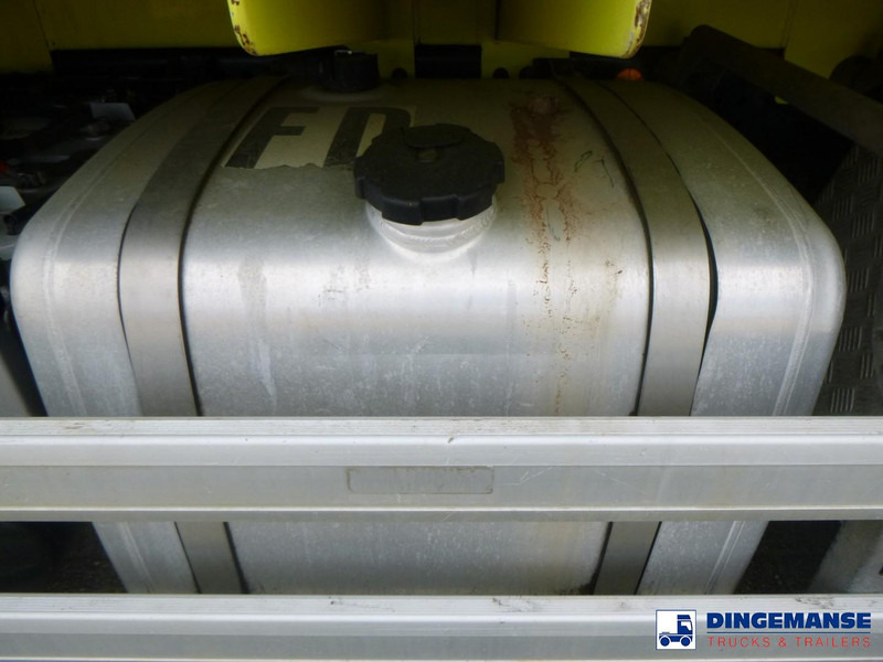 Vacuum truck Iveco Trakker 500 8x4 MTS vacuum excavator / Saugbagger: picture 14 Vacuum truck Iveco Trakker 500 8x4 MTS vacuum excavator / Saugbagger: picture 14