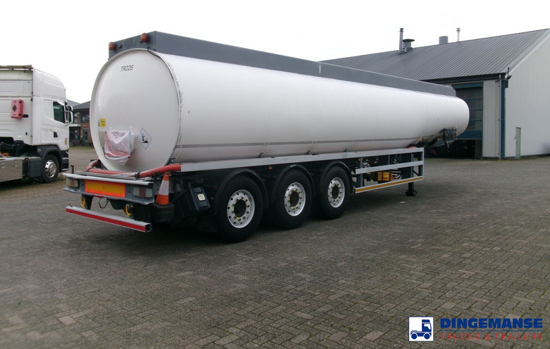 Lakeland Fuel tank alu 42.8 m3 / 6 comp + pump - Tank semi-trailer: picture 4 Lakeland Fuel tank alu 42.8 m3 / 6 comp + pump - Tank semi-trailer: picture 4